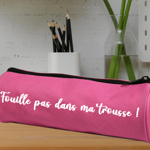 trousse Attachiante "fouille pas dans ma trousse !"