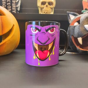 mug vampire face avant